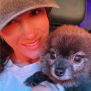 Meet your Posher, Ashley